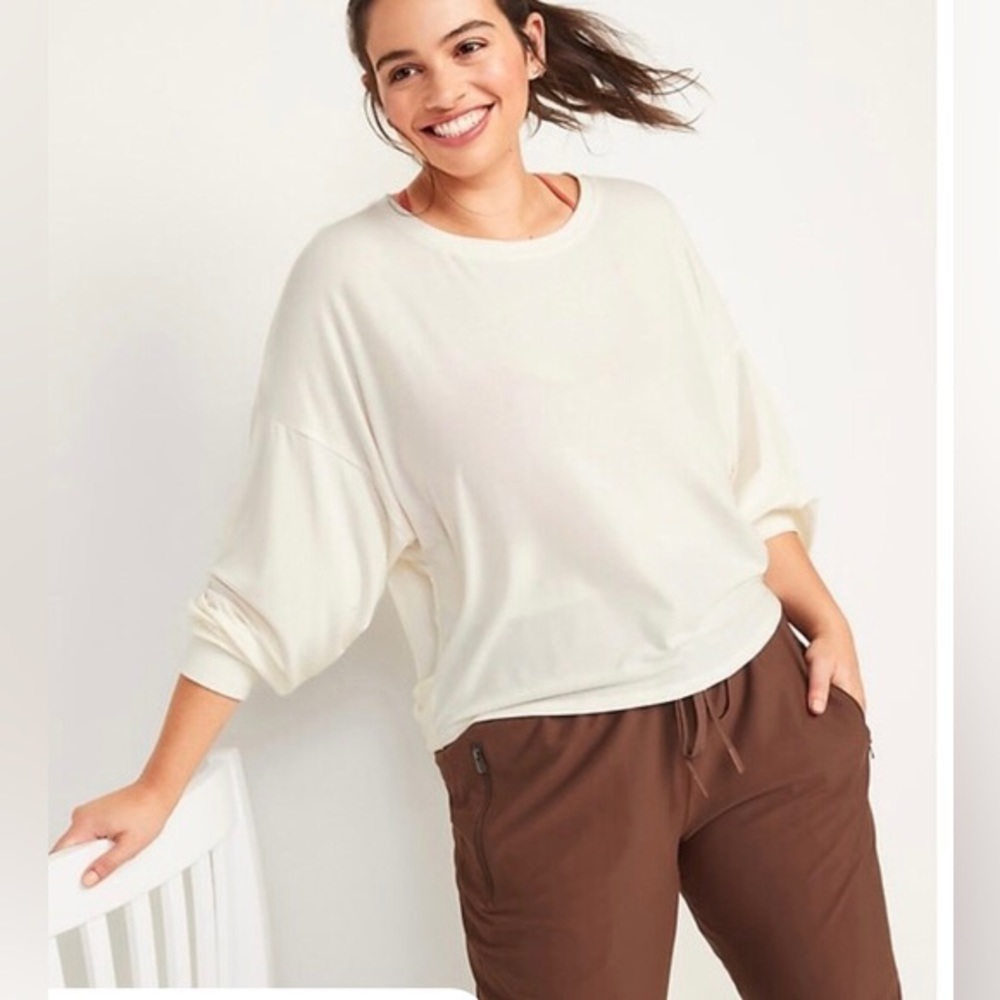 Old Navy Ultralite long sleeve cutout top oversized SZ XL